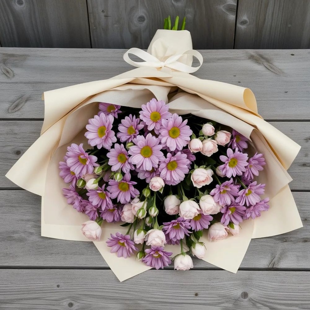 Букет цветов из: Розы и Хризантемы в Серково