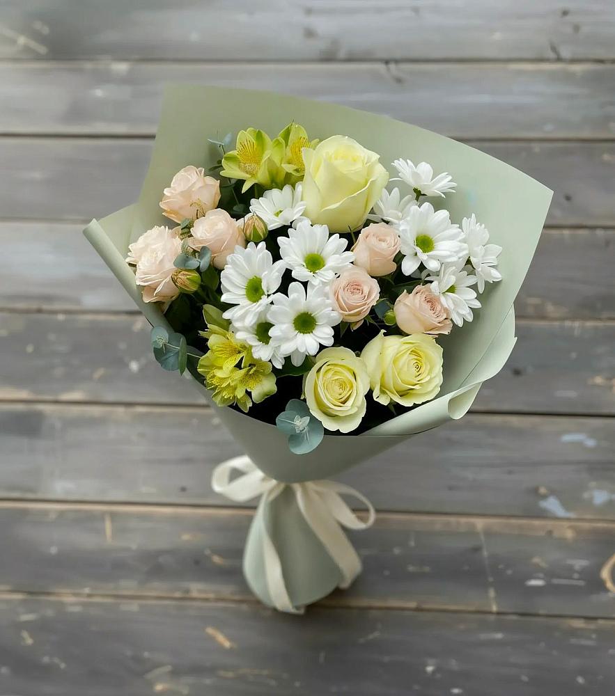 Букет цветов из: Альстромерии, Розы и Хризантемы в Серково