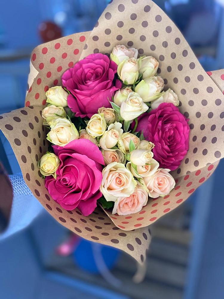 Букет цветов из: Розы в Серково