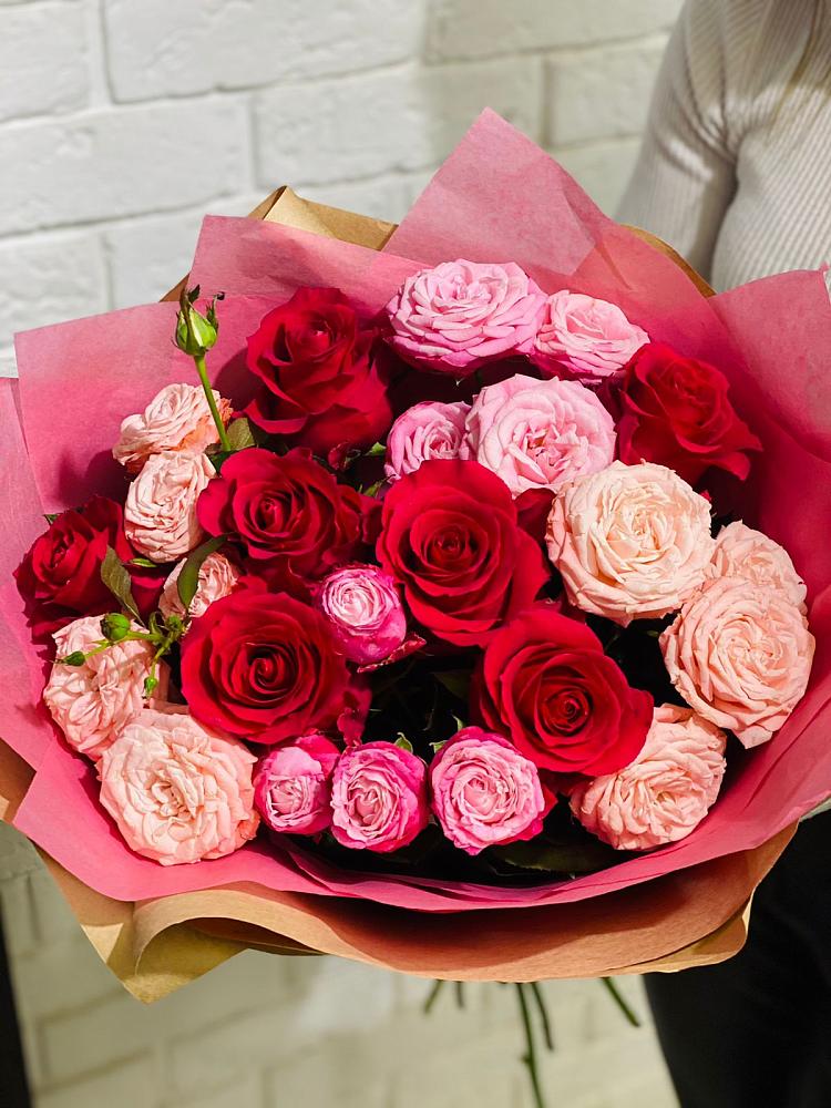 Букет цветов из: Розы в Серково