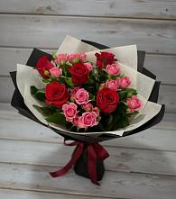Букет цветов из:  Розы в Серково