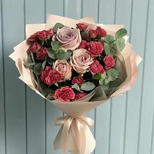 Букет цветов из:  Гвоздики и Розы #REPLACE_PRED# Серково