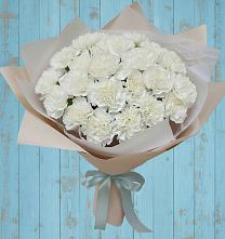 Букет цветов из:  Гвоздики в Серково